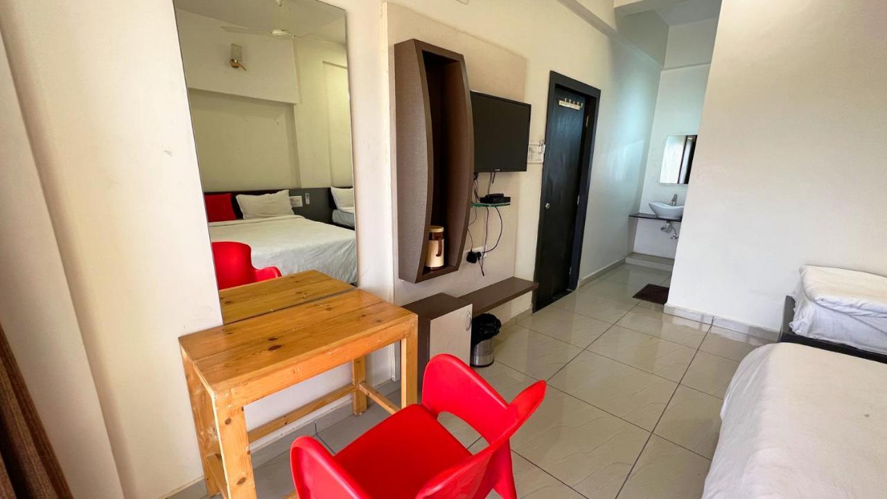 The Gir Harmony Hotel Sasan Gir Bagian luar foto