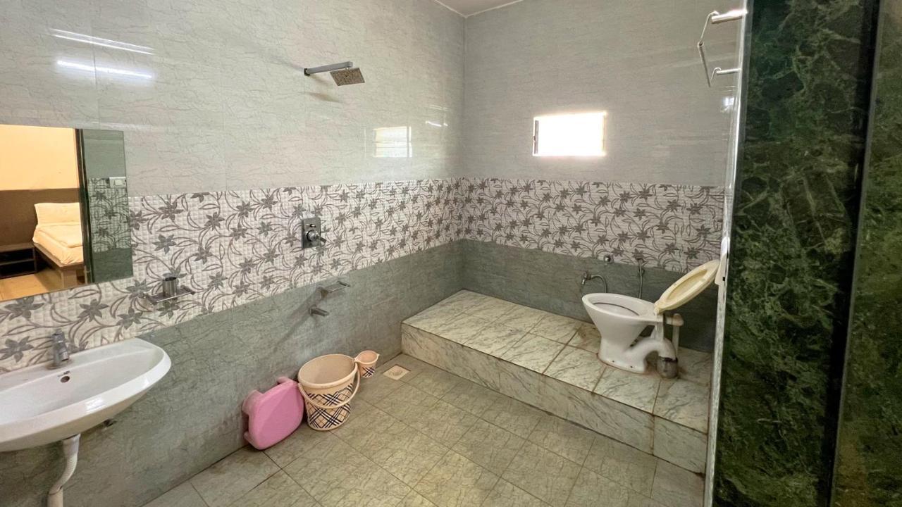 The Gir Harmony Hotel Sasan Gir Bagian luar foto