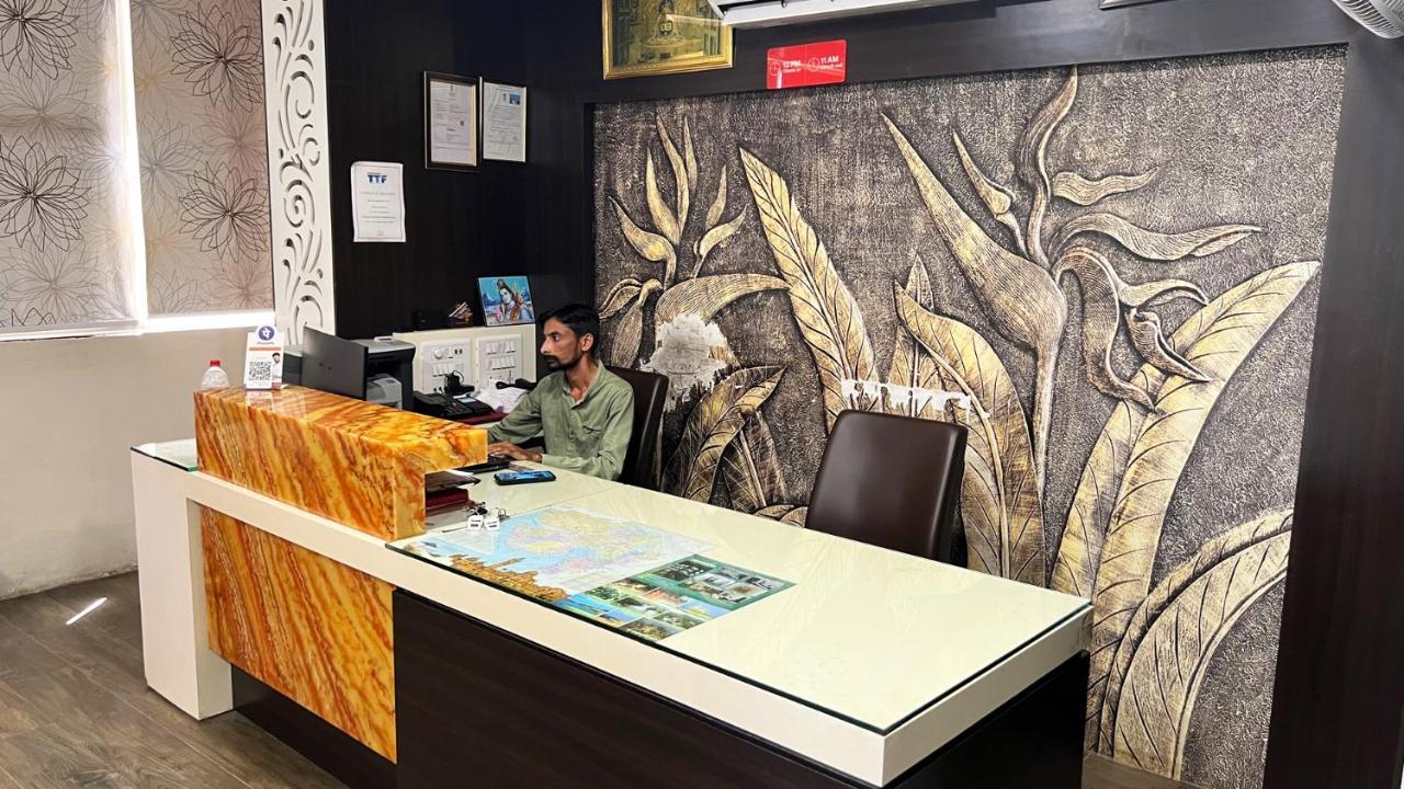 The Gir Harmony Hotel Sasan Gir Bagian luar foto